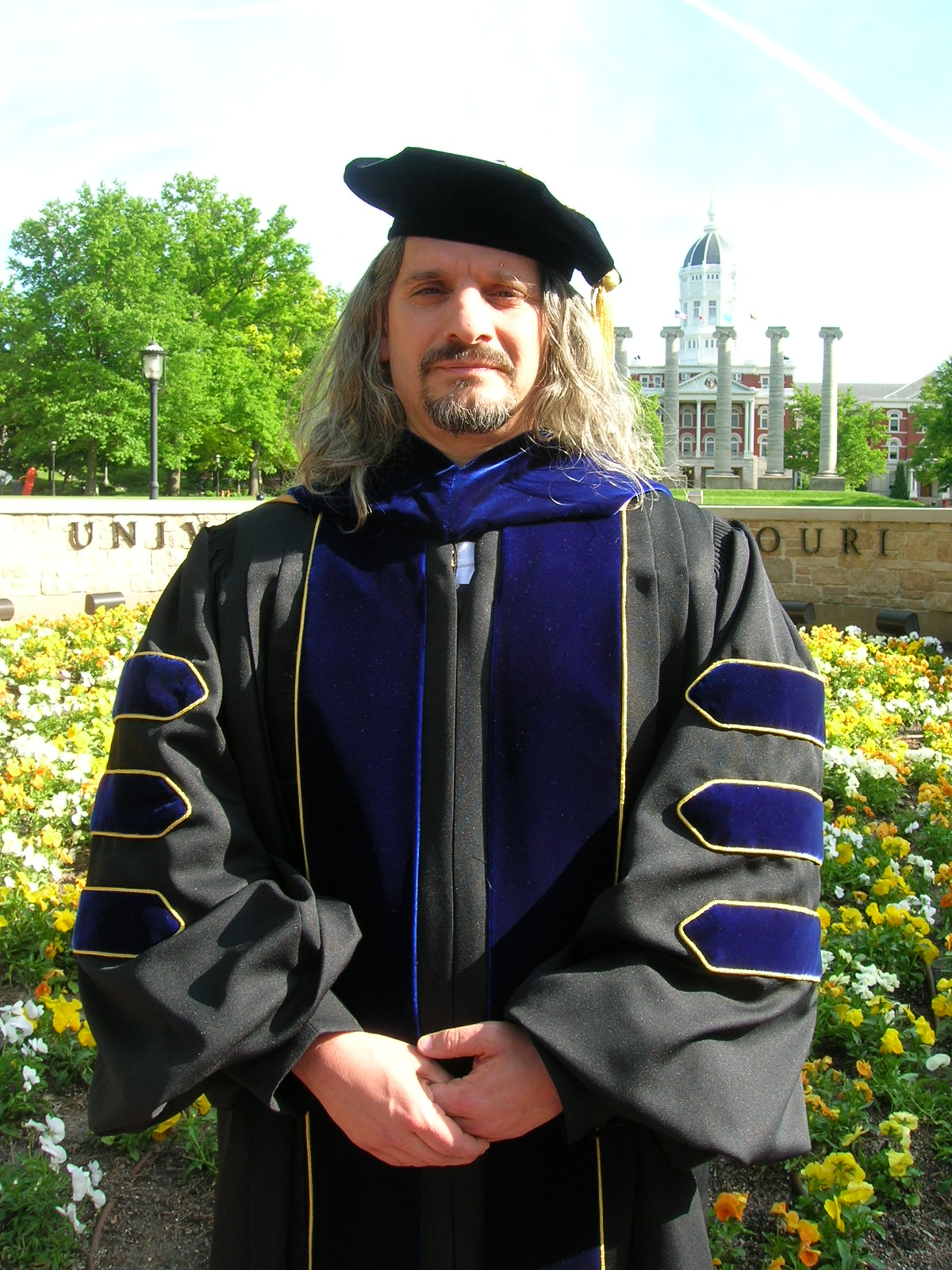 Luis M. Vicente, MSEE